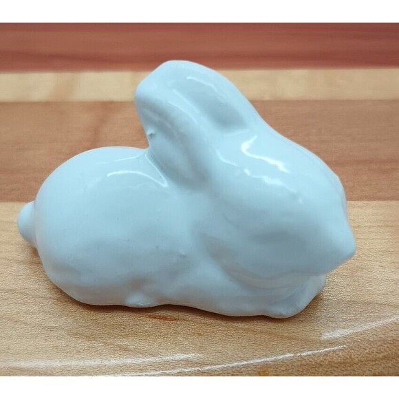 Vtg White Rabbit Figurine Tiny Bunny Easter Spring - Picture 1 of 7